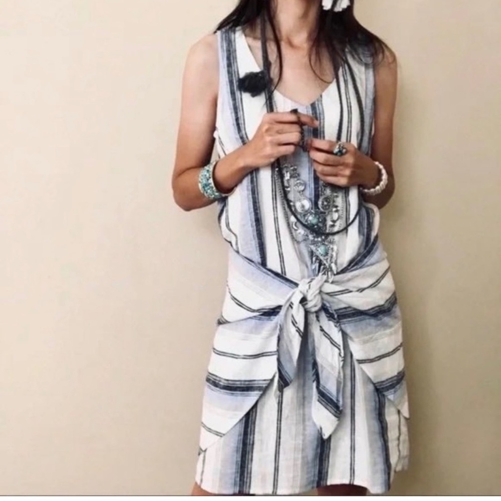 Anthropologie DREW Sleeveless Wrap Waist Linen Blend V-Neck Blue Striped Dress S